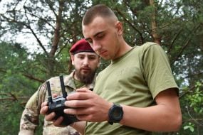 Military training course for Ukrainian teenagers near Lviv