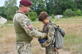 Military training course for Ukrainian teenagers near Lviv