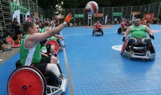 Відкритий матч з регбі на кріслах колісних
