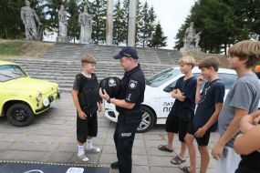 Interactive road safety lesson for children