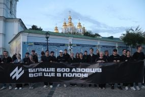 Participants of the open installation in memory of the fourth anniversary of the terrorist attack in Olenivka on Mykhailivska Square in Kyiv