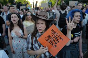 March for defense reforms