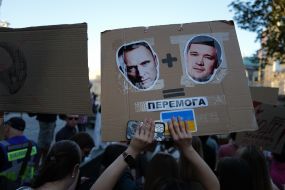 March for defense reforms