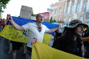 March for defense reforms