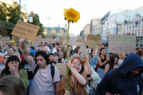 March for defense reforms