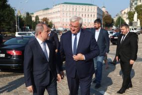 Jeyhun Bayramov and Andriy Sybiga