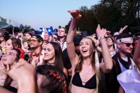Відвідувачі фестивалю "Вирій. Простонеба"