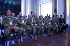 Участники Украинского молодежного форума «Молодь Діє»