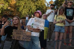 Protest march for defense reforms