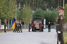 Церемонія перепоховання першого голови Організації українських націоналістів (ОУН) Євгена Коновальця