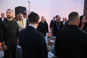 Євгеній Хмара та Олена Кондратюк