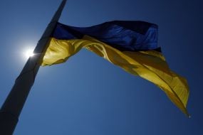 У День Державного прапора в Краматорську підняли найбільший  прапор України на Донеччині