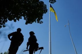 У Краматорську встановили найбільший прапор України на Донеччині
