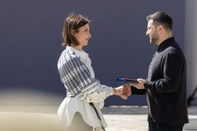 Volodymyr Zelenskyy, Olena Kostevych