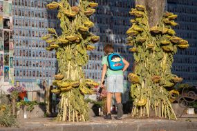 People near the Wall of Remembrance of the Fallen Defenders of Ukraine
