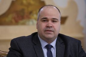Микола Мазур