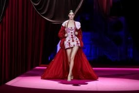 Katya Silchenko clothing collection show