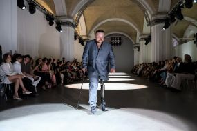 JULIYA KROS  clothing collection show