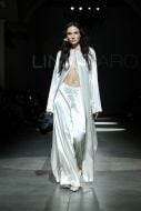 Collection show by LINNI CARO