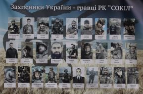 Портрети захисників України - гравців РК "Сокіл"