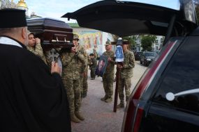 Церемония прощания с Николаем Карпюком