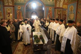 Церемония прощания с Николаем Карпюком