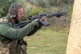A fighter from the 13th "Khartia" Brigade of the National Guard of Ukraine.