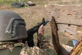 A fighter from the 13th "Khartia" Brigade of the National Guard of Ukraine.