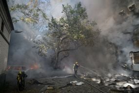 Росіяни безпілотником влучили в будівлю медзакладу "Добробут" у центрі Києва