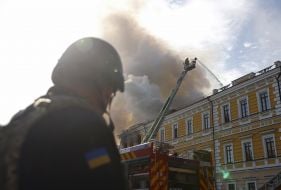 Российский дрон попал в здание Национальной академии наук Украины в Киеве
