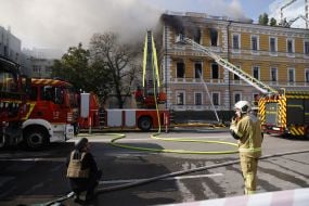 Российский дрон попал в здание Национальной академии наук Украины в Киеве