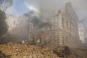 Російський дрон влучив у будівлю Національної академії наук України у Києві