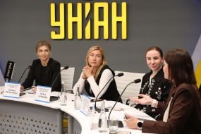 Participants in a public expert discussion at the UNIAN press center