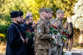 Military personnel and clergy of various denominations