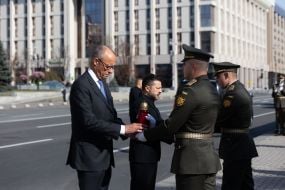 Владимир Зеленский и  Фридрих Мерц