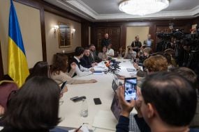 Володимир Зеленський поспілкувався з журналістами після зустрічі з Фрідріхом Мерцом
