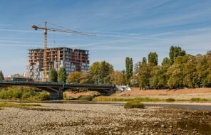 Будівництво 13-поверхового житловий комплексу