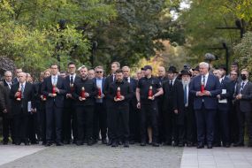 The state's political leadership during the commemoration of the victims of Babi Yar