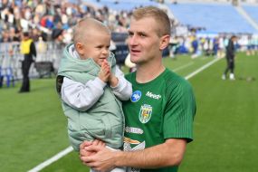 Denys Miroshnychenko with his son