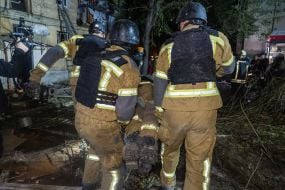 Рятувальник, який постраждав під час розбору завалів житлового будинку