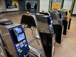 Валидаторы на турникетах киевского метрополитена