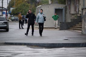 Первое мобильное укрытие возле остановки общественного транспорта в Киеве