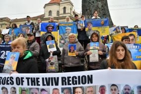 Акція на підтримку українських військовополонених та військовослужбовців, які зникли безвісти, у Львові