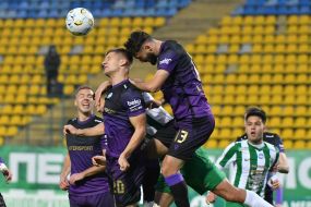 Football. FC Karpaty (Lviv) – FC Epicentr (Kamianets-Podilskyi)
