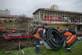 The "Chernihivska" metro station in Kyiv was hit by a ballistic strike