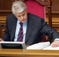 Литвин назвал три особенности выборов