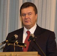 Буш не поздравлял Януковича с победой