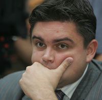 Президент дасть відповідь інтелігенції і Тимошенко