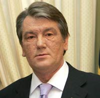 Ющенко не хочет слышать про шантаж