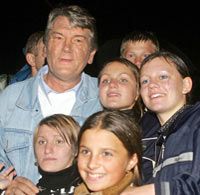 Ющенко розповів дев`ятирічному земляку, як стати Президентом 